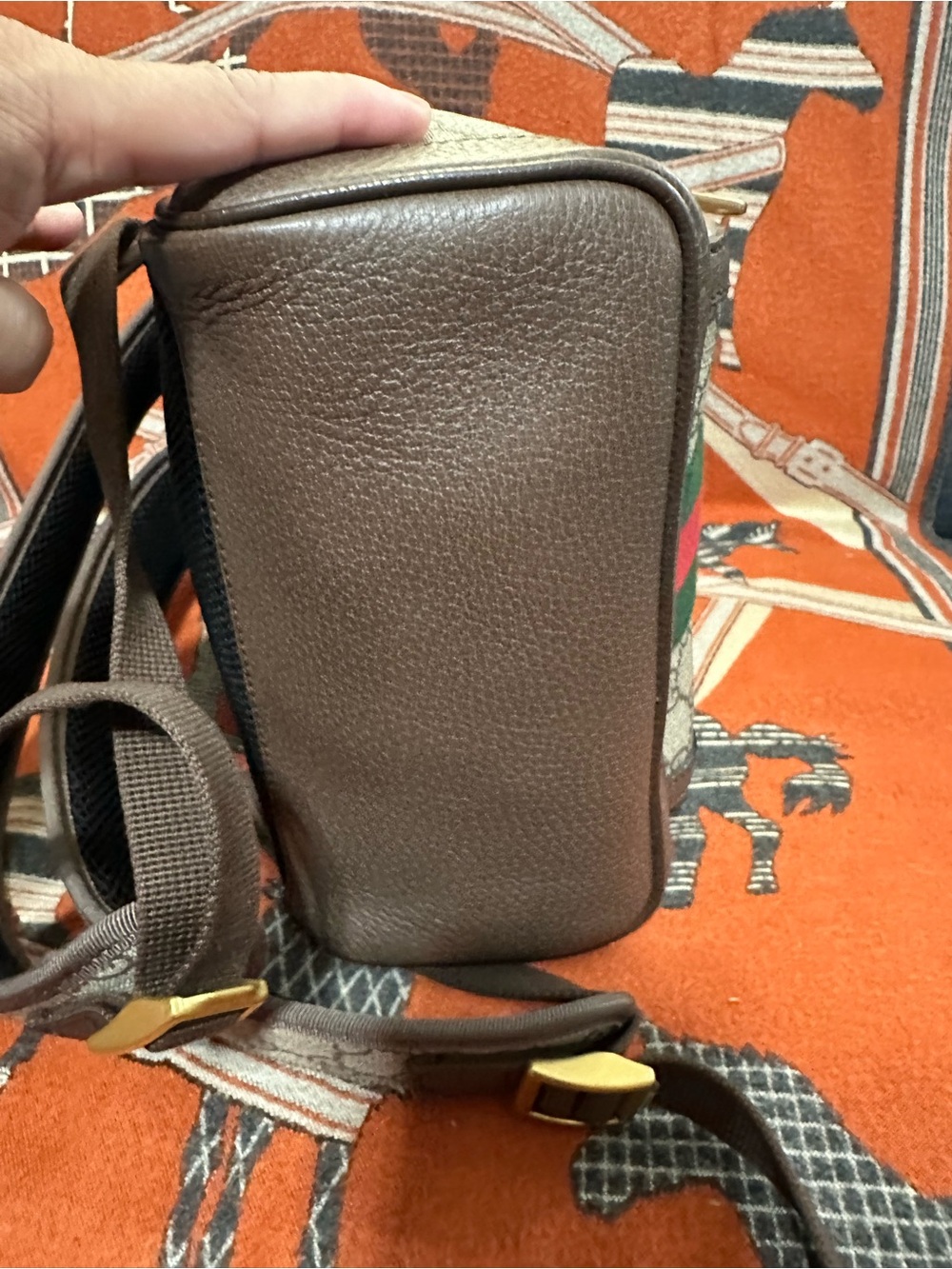 GUCCI ❤️🌟GG SUPREME OPHIDIA BACKPACK ⭐️ - Picture 5 of 12